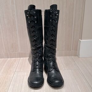 Rockports knee-high lace up moto boots. Size 7.